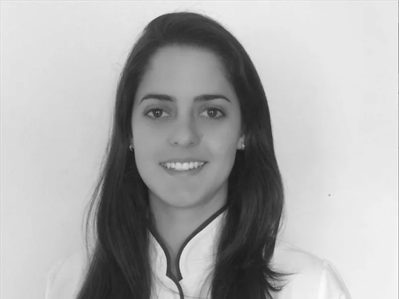 Dra. Adriana Franco, da Sallus Odontologia